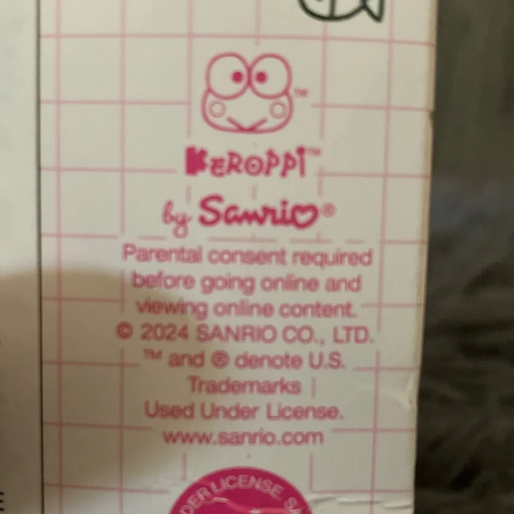 Keroppi Backpack - Green and Pink - Picture 9 of 16